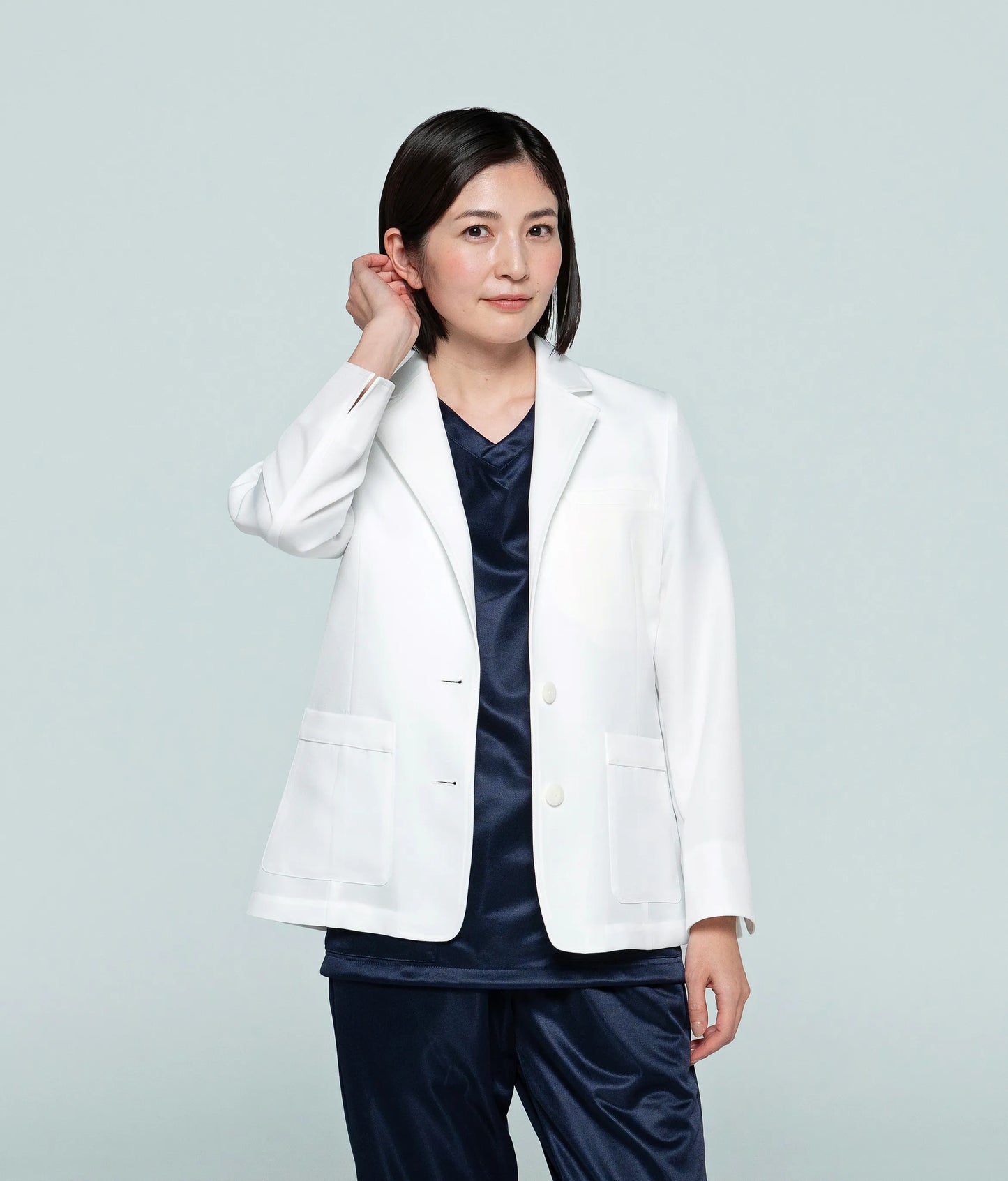 Mサイズ着用(モデル身長166cm) 着用インナー:PD0002