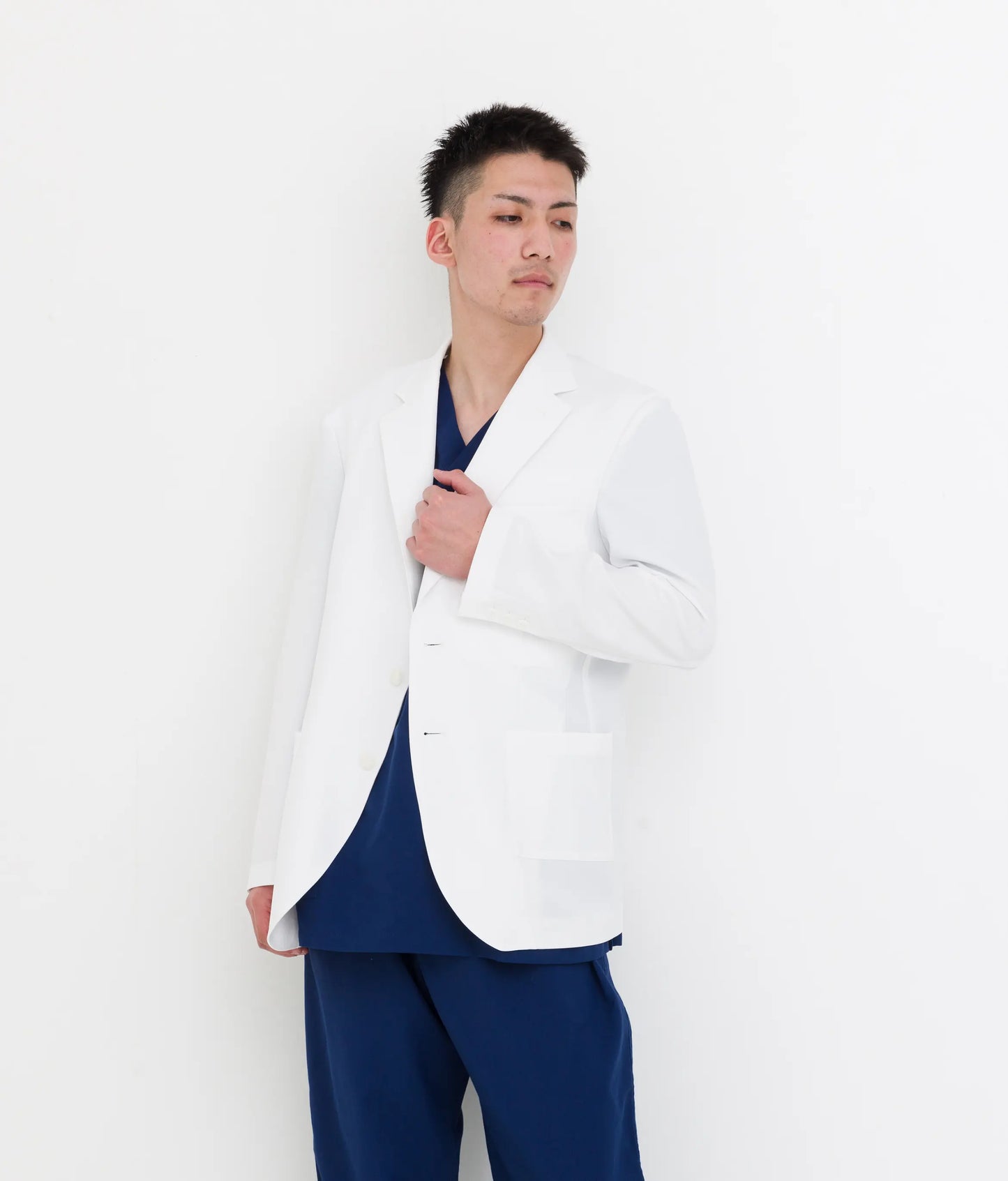 Lサイズ着用(モデル身長178cm)